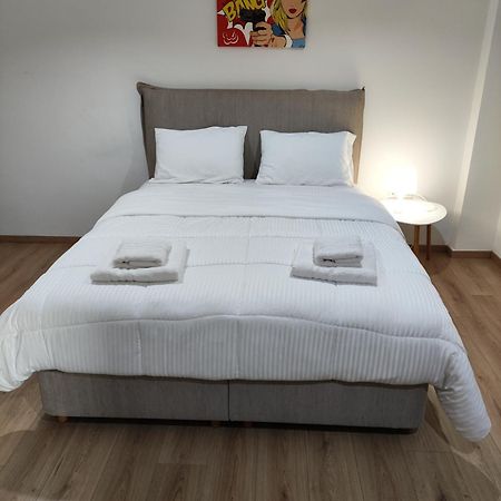 Ulysses Apartments Syntagma Афіни Екстер'єр фото